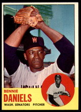 1963 Topps #497 Bennie Daniels Ex-Mint  ID: 214224