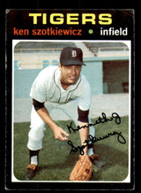 1971 Topps #749 Ken Szotkiewicz Excellent RC Rookie High Number 1971 Topps #749 Ken Szotkiewicz Excellent RC Rookie High Number
