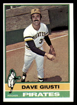 1976 Topps #352 Dave Giusti Near Mint 