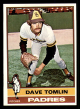 1976 Topps #398 Dave Tomlin Near Mint+  ID: 354105