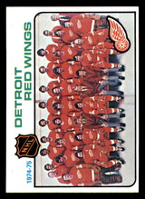1975-76 Topps #87 Detroit Red Wings CL Near Mint 1975-76 Topps #87 Detroit Red Wings CL Near Mint