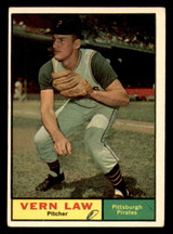 1961 Topps #400 Vern Law Ink on Front Pirates ID:392217