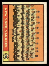 1961 Topps #228 Yankees Team Faded Yankees ID:396815