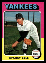 1975 Topps #485 Sparky Lyle miscut Yankees