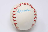 Hoyt Wilhelm Baseball Signed Auto PSA/DNA Authenticated Chicago White Sox ID: 353302