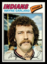 1977 Topps #33 Wayne Garland Near Mint+ 