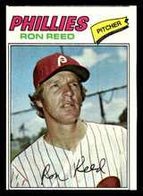 1977 Topps #243 Ron Reed Ex-Mint Miscut 