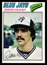 1977 Topps #377 Dave McKay Near Mint 