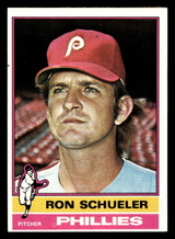 1976 Topps #586 Ron Schueler Near Mint 