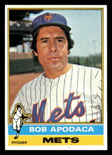 1976 Topps #16 Bob Apodaca Ex-Mint  1976 Topps #16 Bob Apodaca Ex-Mint