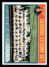 1976 Topps #46 Los Angeles Dodgers/Walt Alston MG CL Ex-Mint 