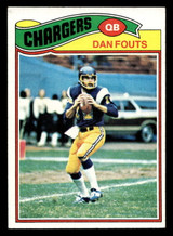 1977 Topps #274 Dan Fouts Ex-Mint ID: 502740 1977 Topps #274 Dan Fouts Ex-Mint ID: 502740