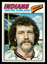 1977 Topps #33 Wayne Garland Near Mint+  ID: 515416