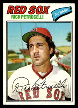 1977 Topps #111 Rico Petrocelli Near Mint  ID: 516202
