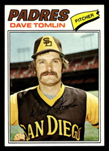 1977 Topps #241 Dave Tomlin Near Mint  ID: 516718