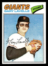 1977 Topps #423 Gary Lavelle Near Mint+ 