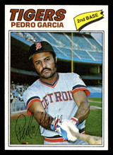 1977 Topps #453 Pedro Garcia Near Mint+  ID: 517609