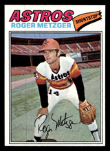 1977 Topps #481 Roger Metzger Near Mint  ID: 517848