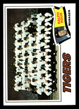 1977 Topps #621 Ralph Houk MG Near Mint  ID: 518381