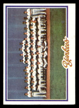 1978 Topps #282 Yankees Team Ex-Mint 