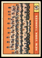 1961 Topps #228 Yankees Team Excellent  ID: 251317