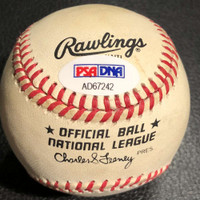 Hoyt Wilhelm Signed Baseball ONL Feeney PSA/DNA Auto Autograph NY Giants Vintage ID: 174396