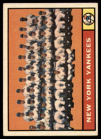 1961 Topps #228 Yankees Team Excellent+  ID: 132042