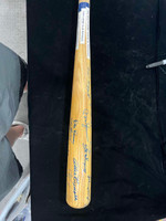 New York Yankees Greats  Bat Signed Auto Mize Rizzuto Hunter 21 Total Autos