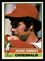 1976 Topps #339 John Denny Near Mint  ID: 380681