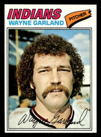 1977 Topps #33 Wayne Garland Near Mint+ 