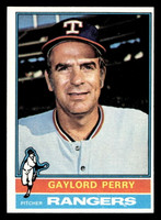 1976 Topps #55 Gaylord Perry Near Mint  ID: 431122