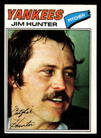 1977 O-Pee-Chee #10 Jim Hunter Near Mint OPC 