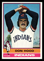 1976 Topps #132 Don Hood Near Mint 
