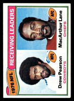 1977 Topps #2 Drew Pearson/MacArthur Lane 1976 Receiving Leaders Ex-Mint  ID: 501384