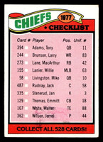 1977 Topps #212 Kansas City Chiefs CL Excellent+ 