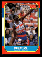 1986-87 Fleer #12 Manute Bol Excellent+ RC Rookie Basketball  ID: 508507