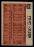 1962 Topps #311 Kubek Makes the Double Play IA Excellent+  ID: 513066