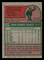 1975 Topps Mini #224 Ramon Hernandez Near Mint MINI  ID: 513687