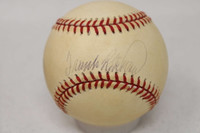 Frank Robinson Baseball PSA/DNA Authenticated Signed Auto Orioles Reds