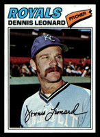 1977 Topps #75 Dennis Leonard Near Mint+  ID: 516055