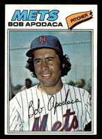 1977 Topps #225 Bob Apodaca Near Mint  ID: 516656
