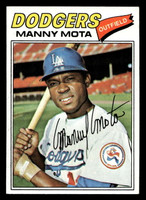 1977 Topps #386 Manny Mota Near Mint  ID: 517339