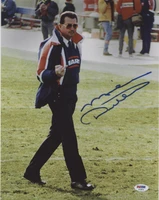 Mike Ditka Da Finger 11x14 Photo Signed Autograph PSA/DNA Authenticated Da Bears