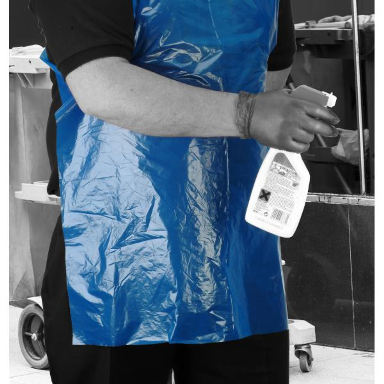 BLUE DISPOSABLE APRONS x 200