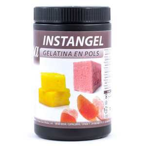 Sosa Instangel Animal Gelatine 500g container with a black lid and label featuring images of gelled fruit cubes and foams, designed for cold-set applications. Sosa Instangel Animal Gelatine 500g container with a black lid and label featuring images of gelled fruit cubes and foams, designed for cold-set applications.