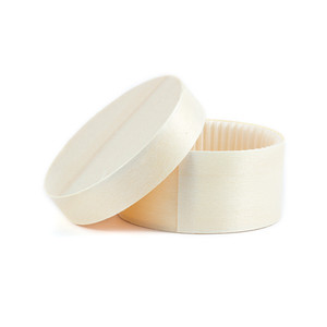 Round Wood Baking Box and Lid 140ml made from French poplar wood with a white baking cup, perfect for bread, cakes, muffins and desserts. Round Wood Baking Box and Lid 140ml made from French poplar wood with a white baking cup, perfect for bread, cakes, muffins and desserts.