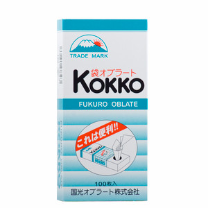 Box of Kunimitsu Kokko Fukuro Oblate edible starch bags, 100-pack, used in modernist and Japanese cuisine for wrapping powders or pastes. Box of Kunimitsu Kokko Fukuro Oblate edible starch bags, 100-pack, used in modernist and Japanese cuisine for wrapping powders or pastes.