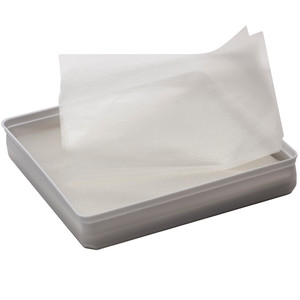 A stack of Square Obulato 9 cm edible wafer sheets made from translucent potato starch, displayed in a white tray, suitable for culinary use. A stack of Square Obulato 9 cm edible wafer sheets made from translucent potato starch, displayed in a white tray, suitable for culinary use.