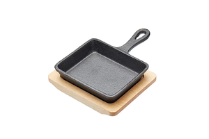 Artesa Cast Iron 12.5cm Mini Fry Pan with Board. Stylish oven-to-table serving set, perfect for appetisers, sauces, desserts and dinner parties. Artesa Cast Iron 12.5cm Mini Fry Pan with Board. Stylish oven-to-table serving set, perfect for appetisers, sauces, desserts and dinner parties.