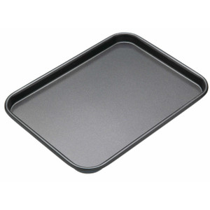 Bake, roast and cook everyday meals with the MasterClass Non-Stick Baking Tray 24cm x 18cm. Durable, easy to clean and built for consistent results. Bake, roast and cook everyday meals with the MasterClass Non-Stick Baking Tray 24cm x 18cm. Durable, easy to clean and built for consistent results.